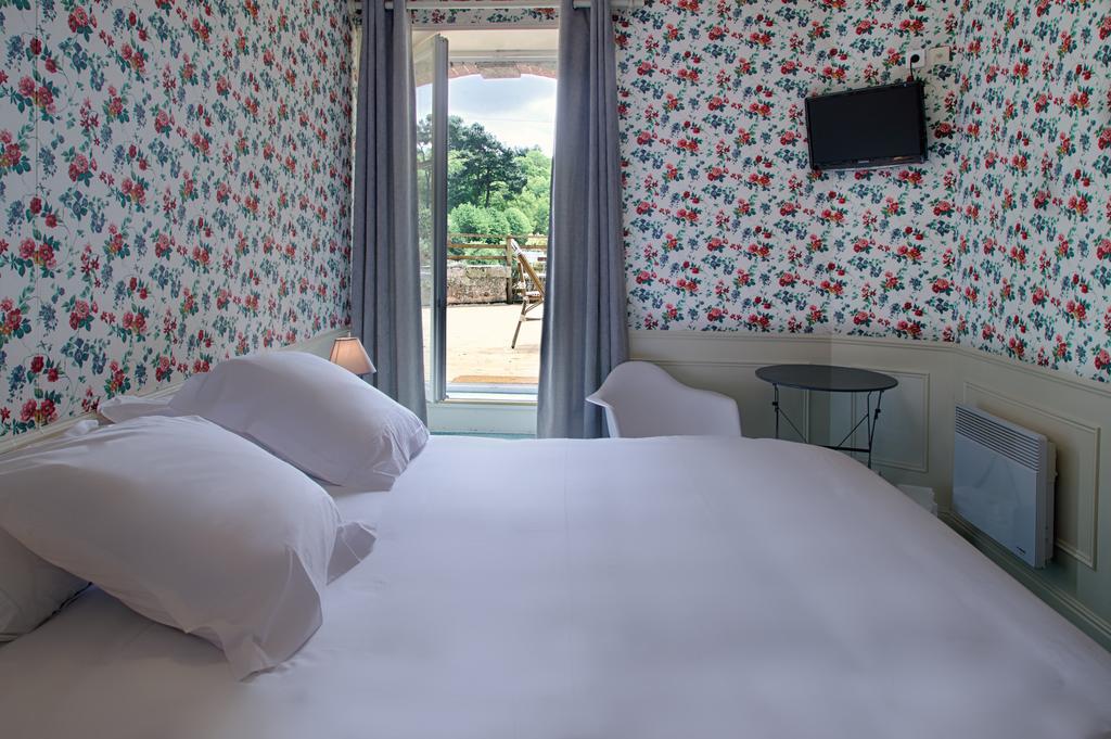 Hotel De Charme Les Mimosas Pont-Aven Room photo